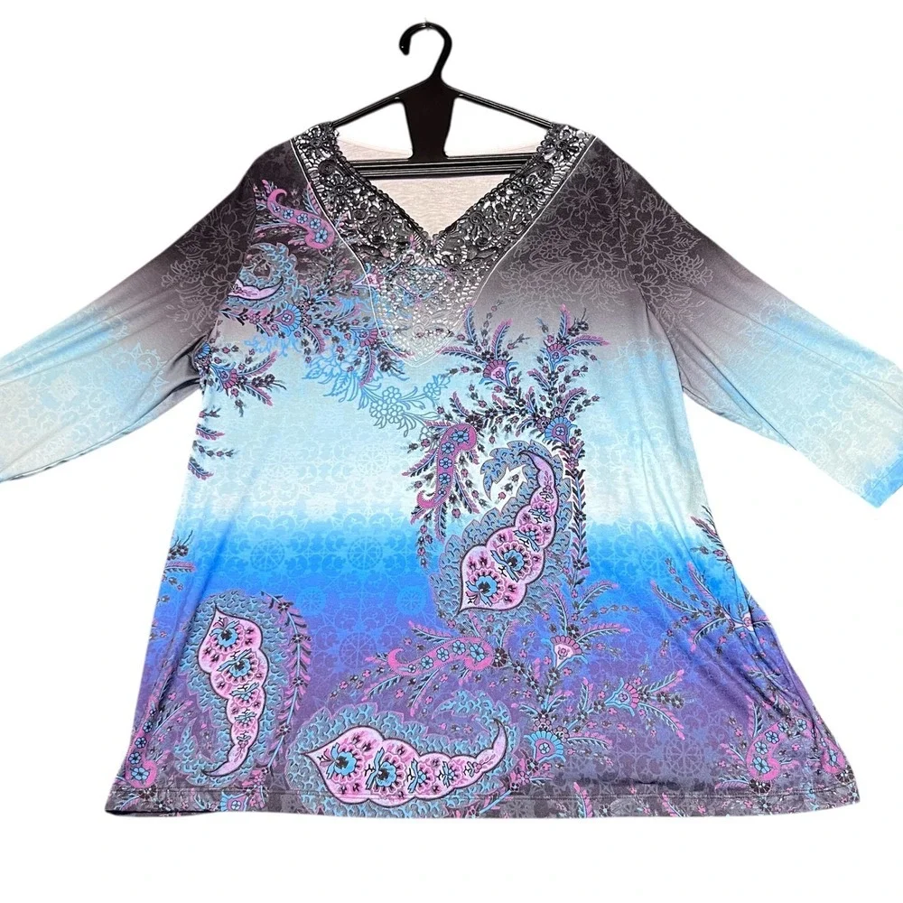 Catherines Tunic Top Womens 0X Multicolor Paisley Embellished V Neck Long Sleeve - Picture 2 of 11